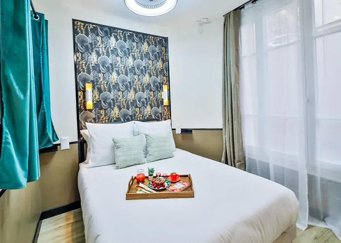 Ws Champs-elysées - Daru Parigi