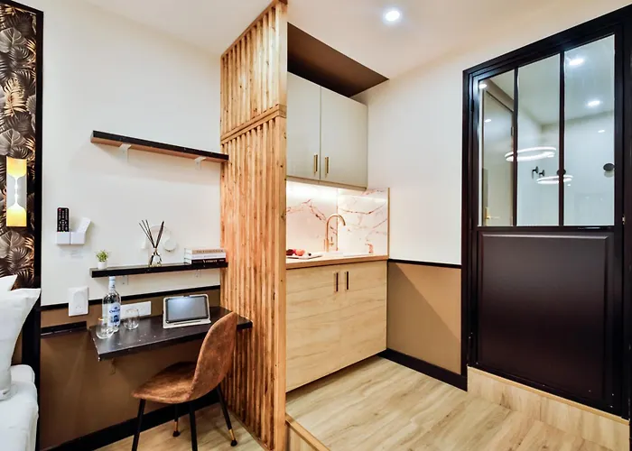 Ws Champs-elysées - Daru * Parigi