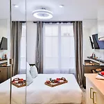 Ws Champs-elysees - Daru * Paris
